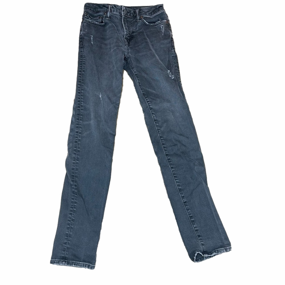 American Eagle Gray Distressed Jeans Size 28 x 32